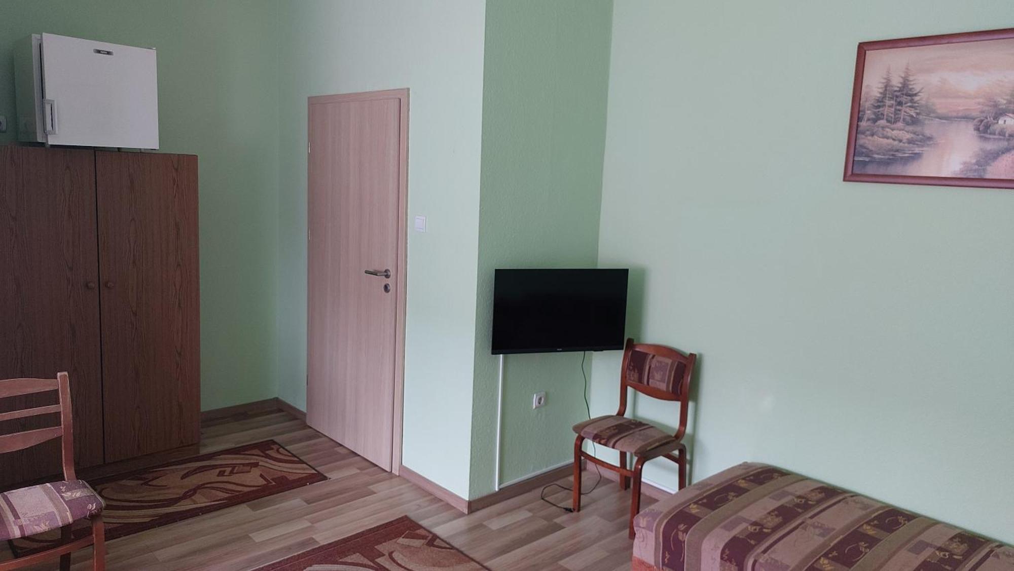 Hotel Napsugár Panzió Vác Esterno foto