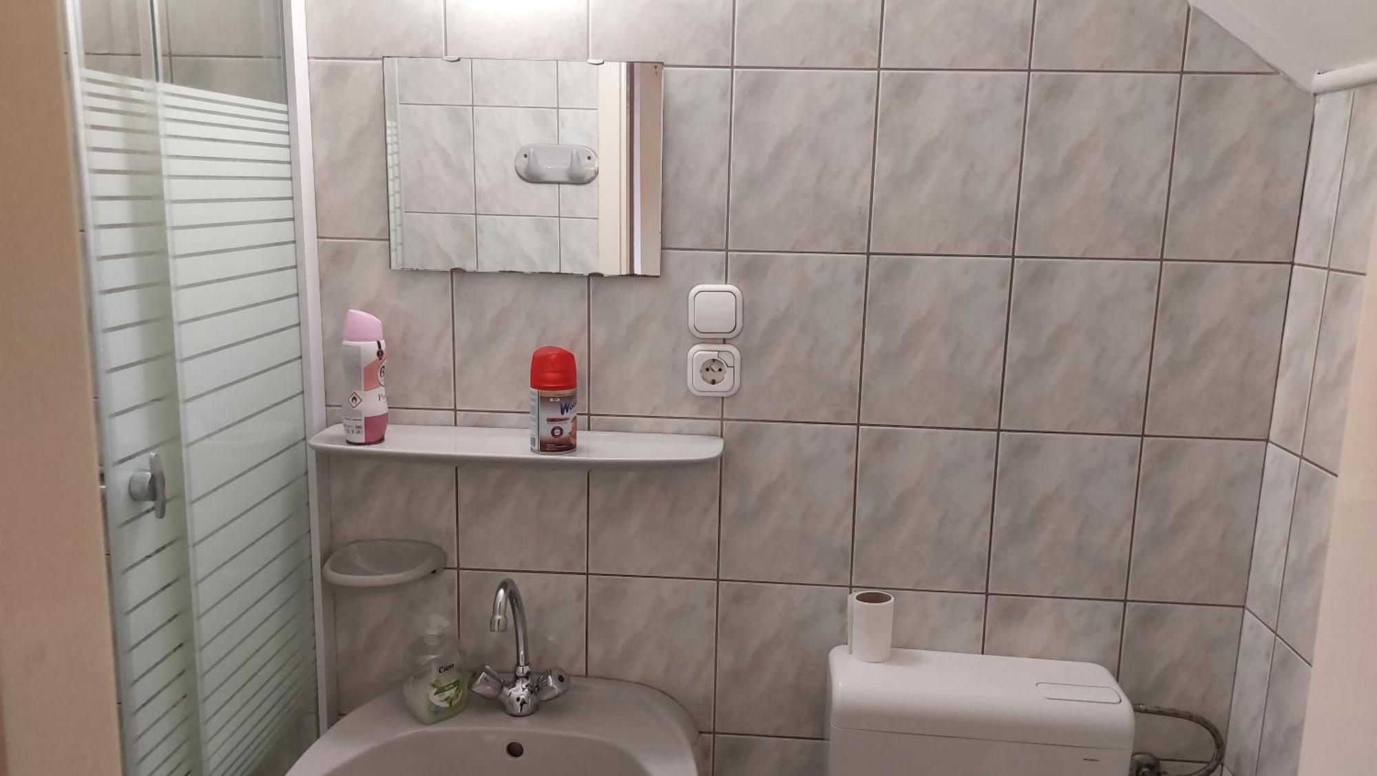 Hotel Napsugár Panzió Vác Esterno foto